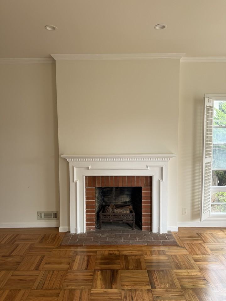 282 N Mayfair Ave #1 - Photo 5 of 21