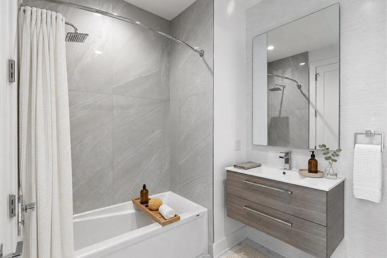 6025 Blvd East - Photo 5 of 11