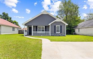 138 Kensington Cir - Photo 1 of 1