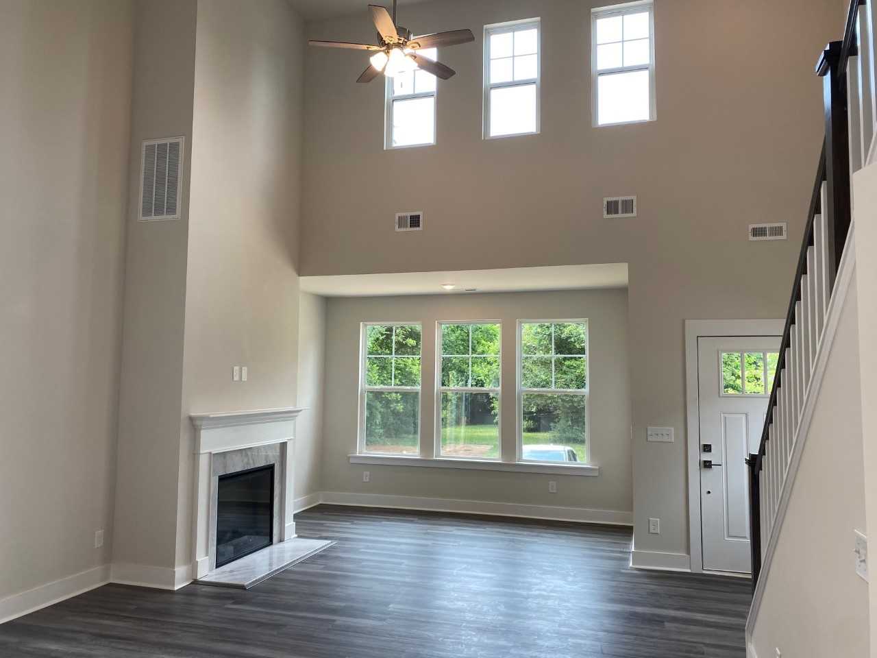 1009 Justice Ave #1 - Photo 4 of 24