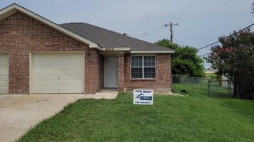 featured image of 4604 Acorn Creek Trl #1