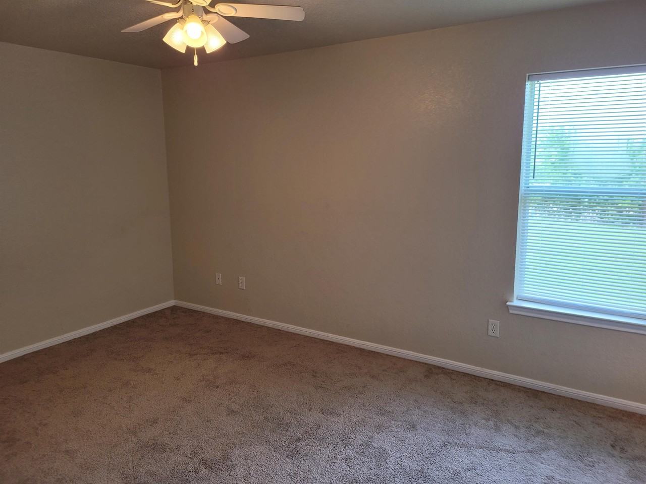4604 Acorn Creek Trl #1 - Photo 5 of 10