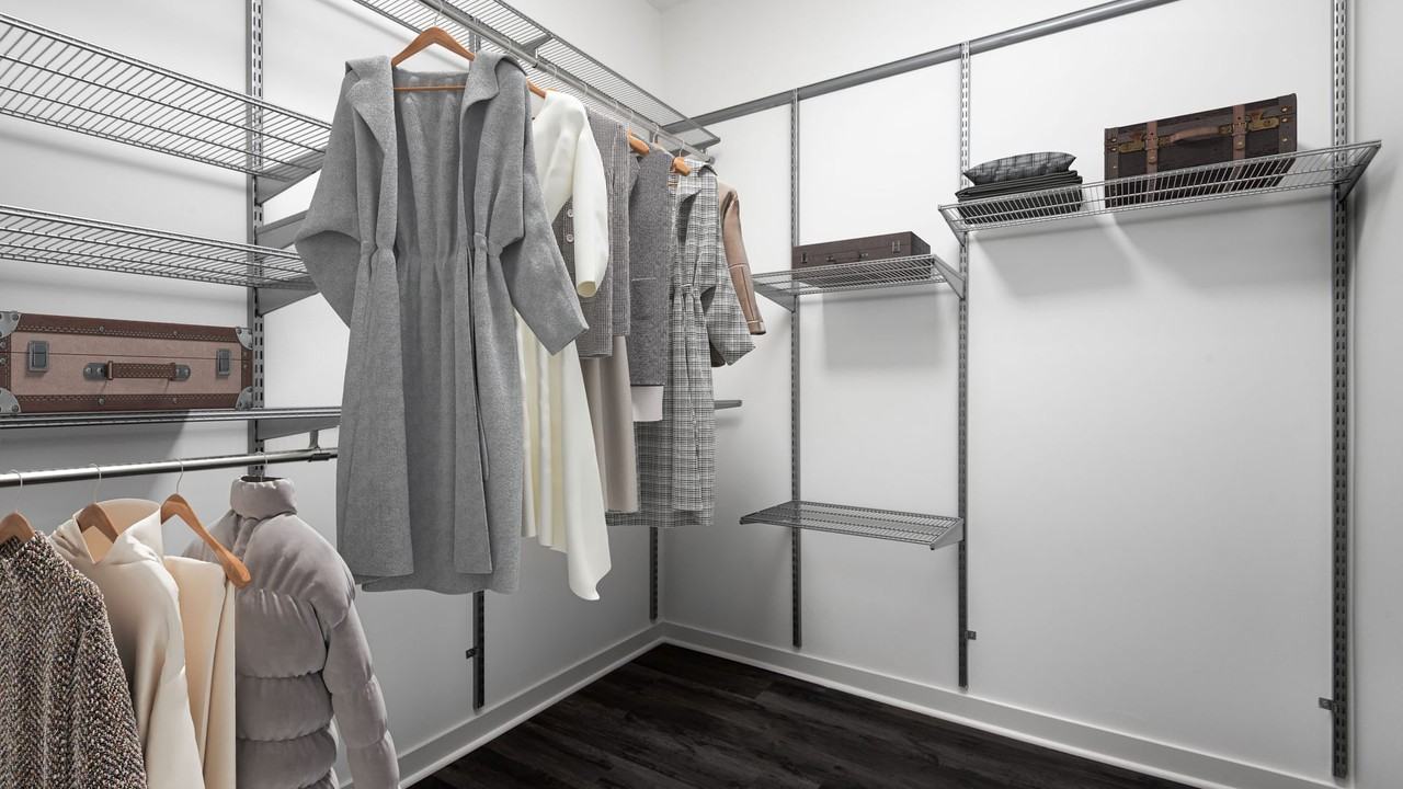 810 West Agatite Avenue #1614 - Photo 4 of 13