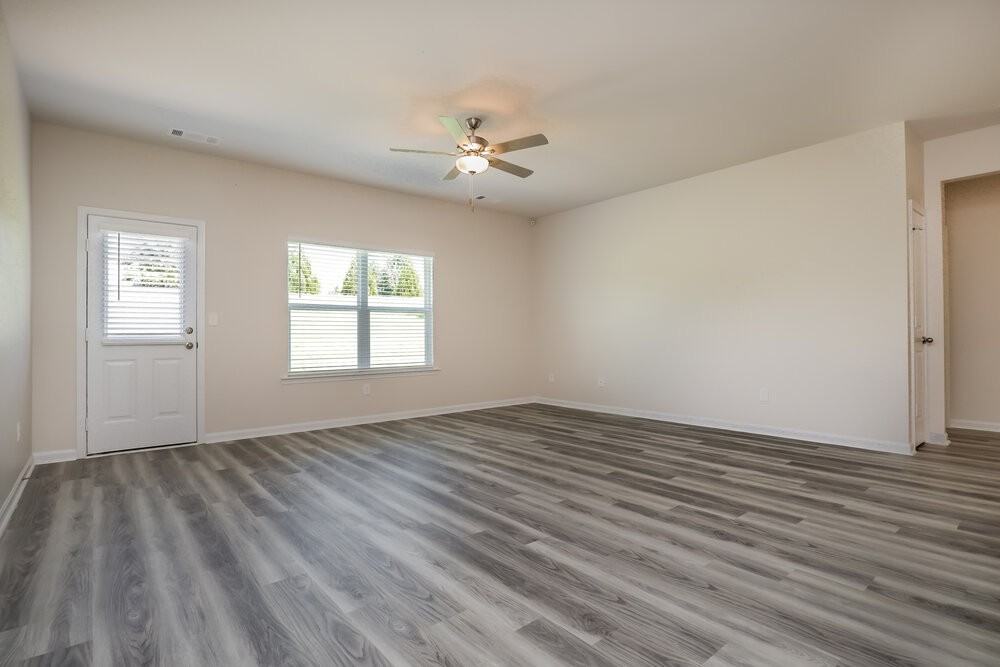 1412 Sodbuster Dr - Photo 4 of 16