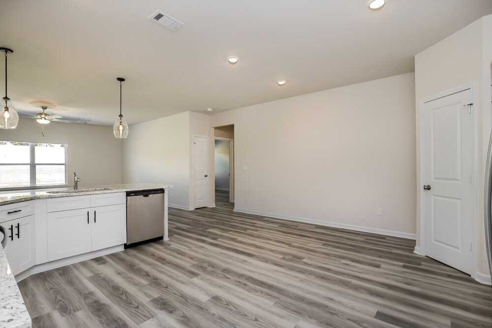 1412 Sodbuster Dr - Photo 7 of 16