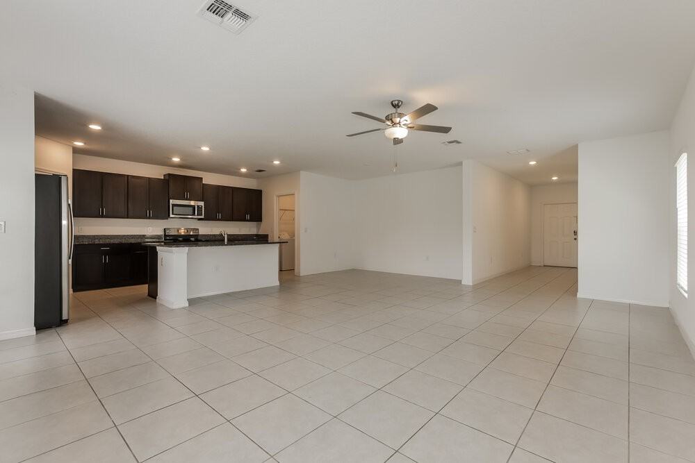 1993 Skybrooke Blvd - Photo 6 of 17