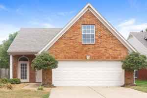featured image of 824 We Ross Pkwy
