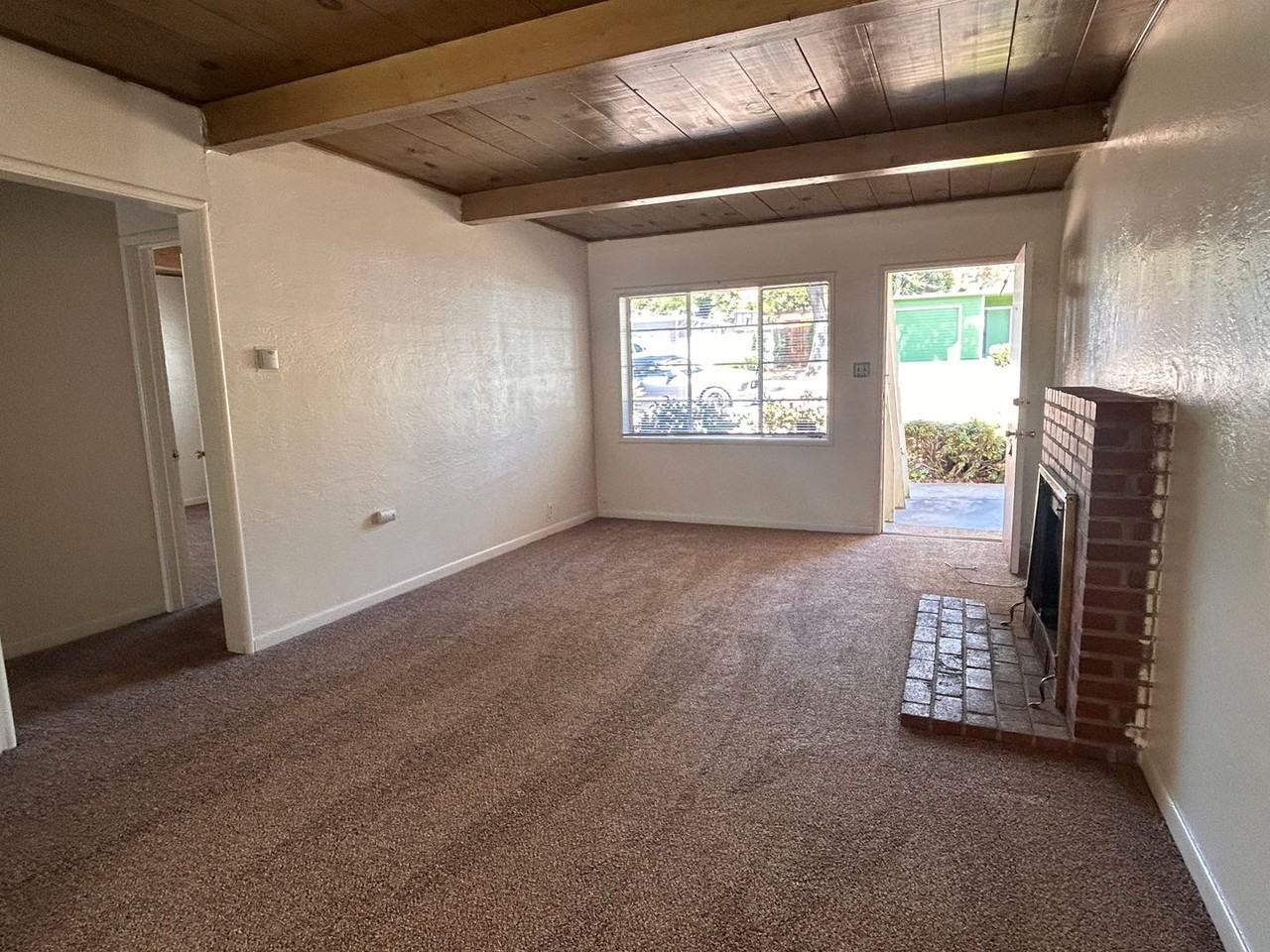2537 Greta Pl - Photo 4 of 14