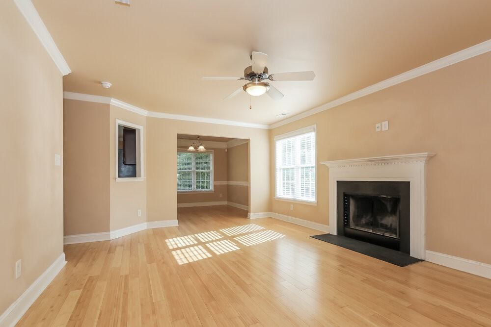 8000 Poplar Grove Cir - Photo 4 of 17