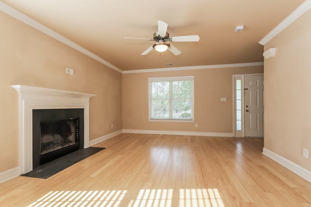 8000 Poplar Grove Cir - Photo 5 of 17
