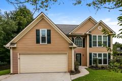 655 Suwanee Lakes Cir - Photo 1 of 1