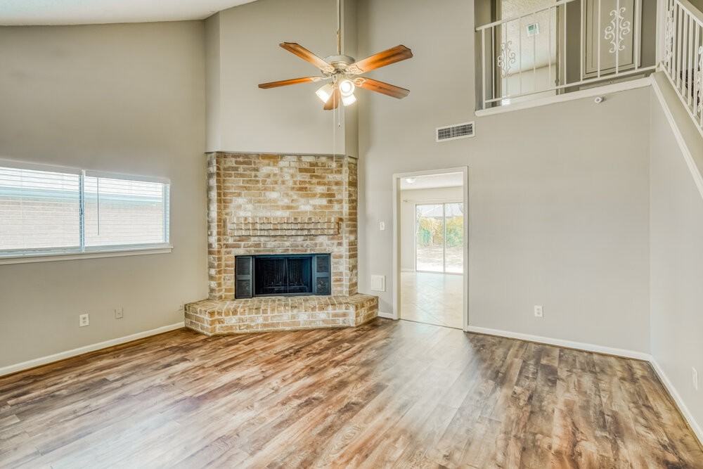11830 Perry Rd - Photo 5 of 17