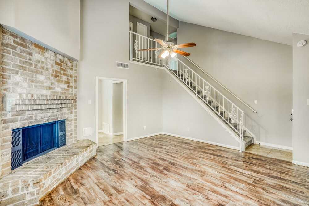 11830 Perry Rd - Photo 6 of 17