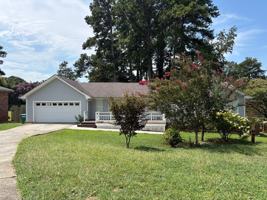 featured image of 493 Greg Dr Sw