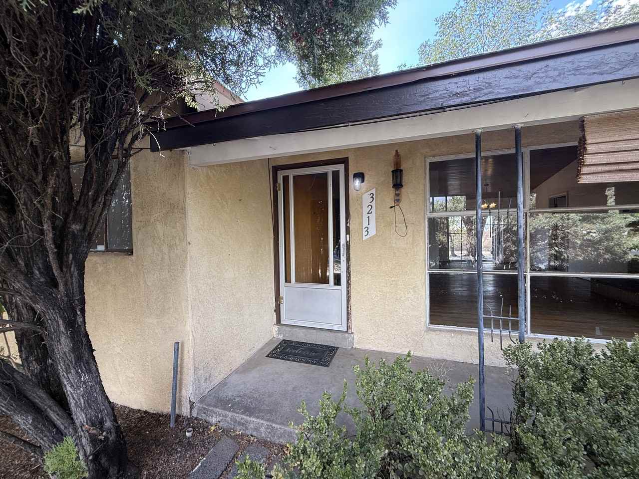 3213 San Pedro Dr Ne #1 - Photo 3 of 30