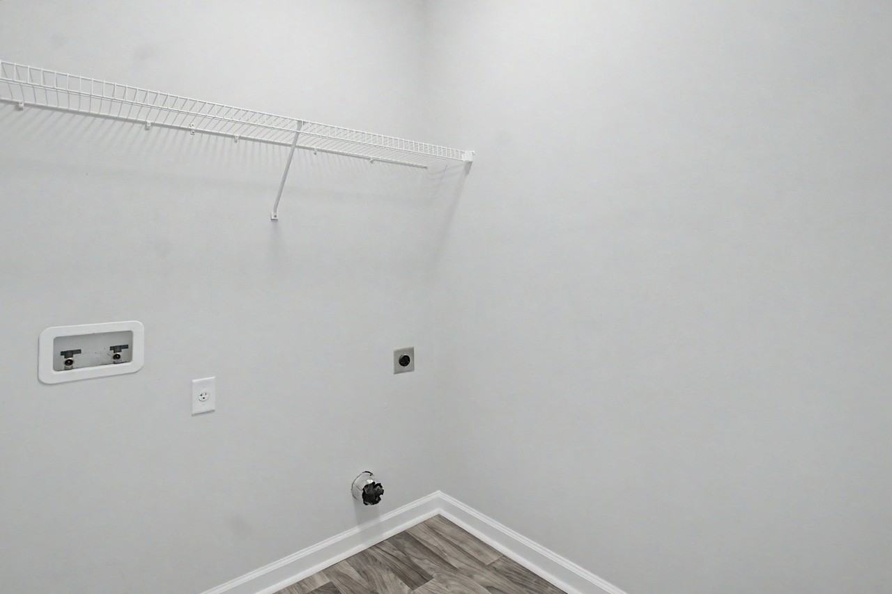 188 Sunflower Cir Ne #1 - Photo 6 of 38