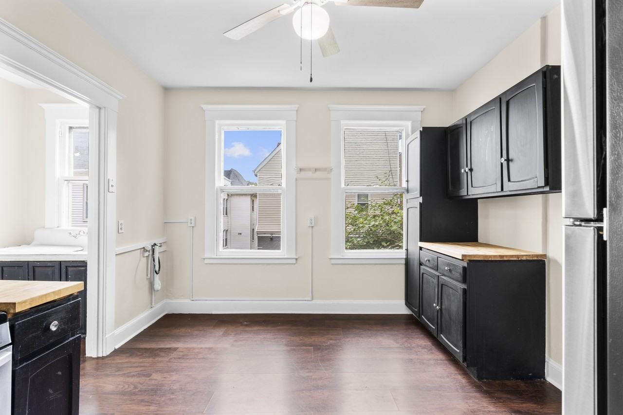 144 Gilbert Ave #2 - Photo 4 of 40