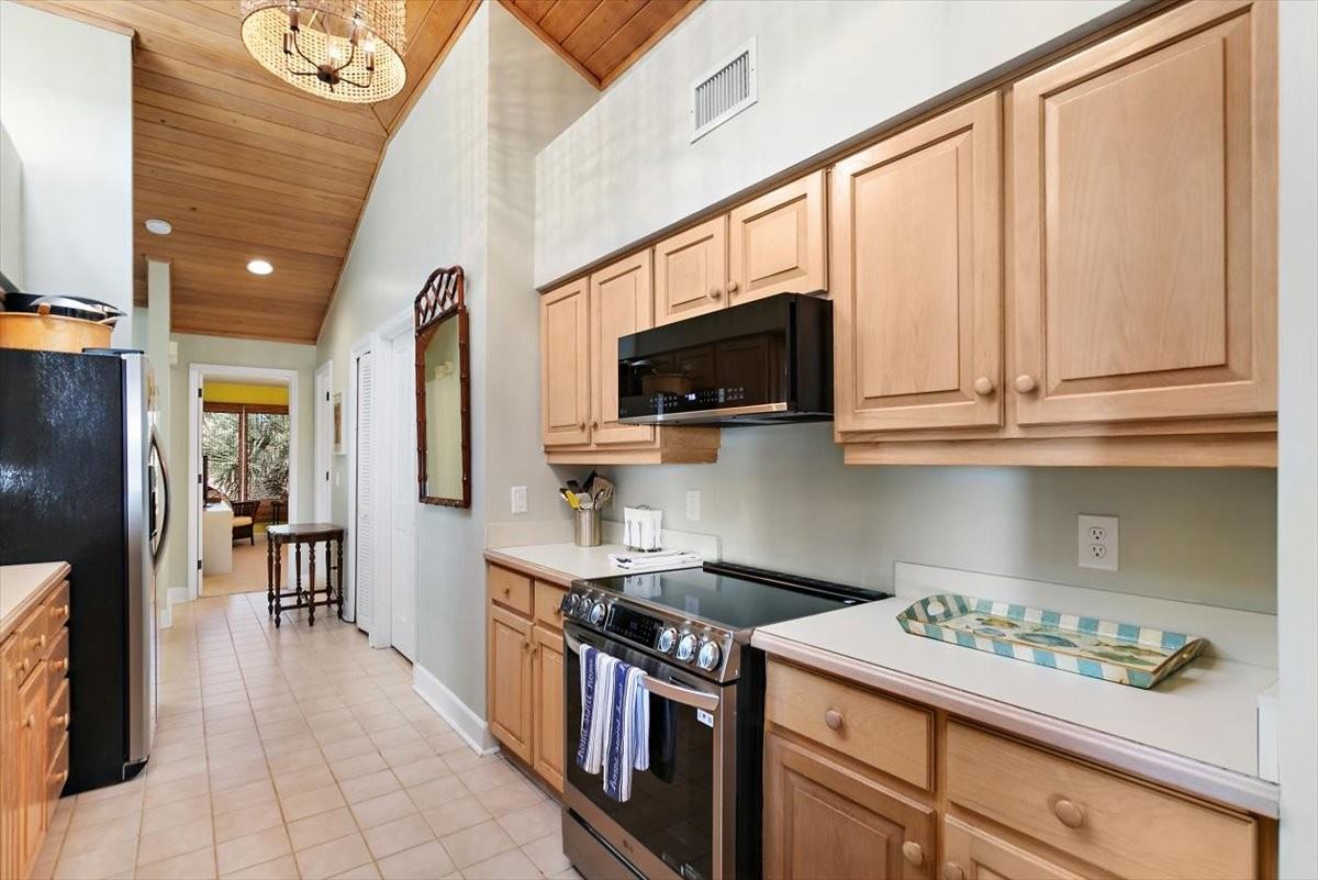 162 Sea Hammock Way #1 - Photo 6 of 37