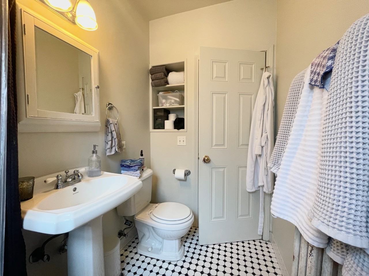 1425 W Farwell Ave #1425-3N - Photo 3 of 7