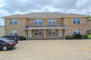 102 E Robin Ln Apt A #A - Photo 1 of 1