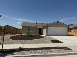 featured image of 1696 Hume Lake Ave