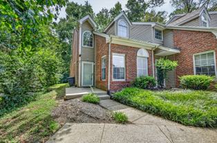 440 English Ivy Dr - Photo 1 of 1
