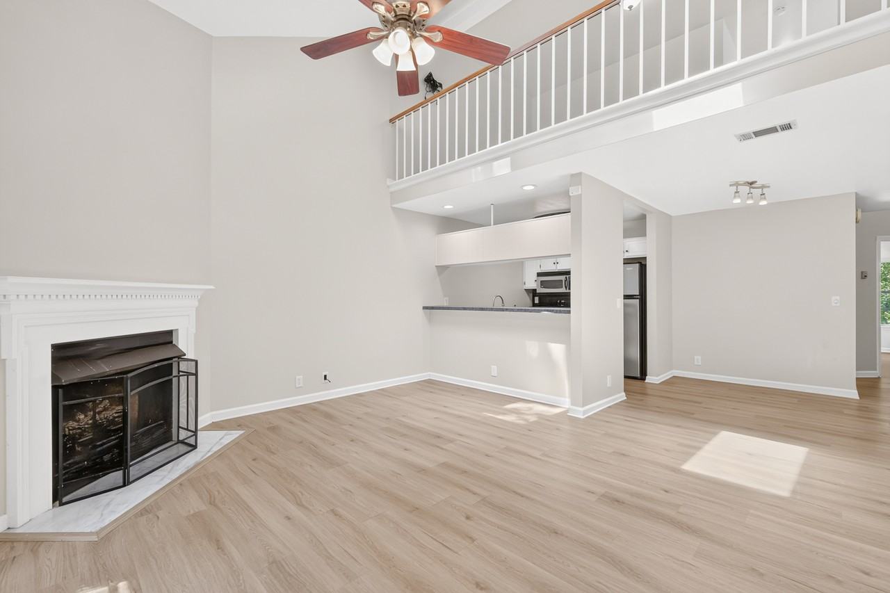 440 English Ivy Dr - Photo 5 of 17