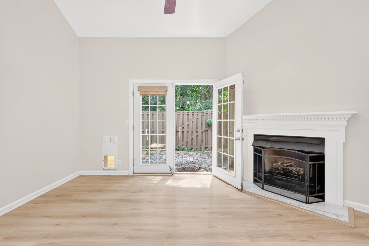440 English Ivy Dr - Photo 7 of 17