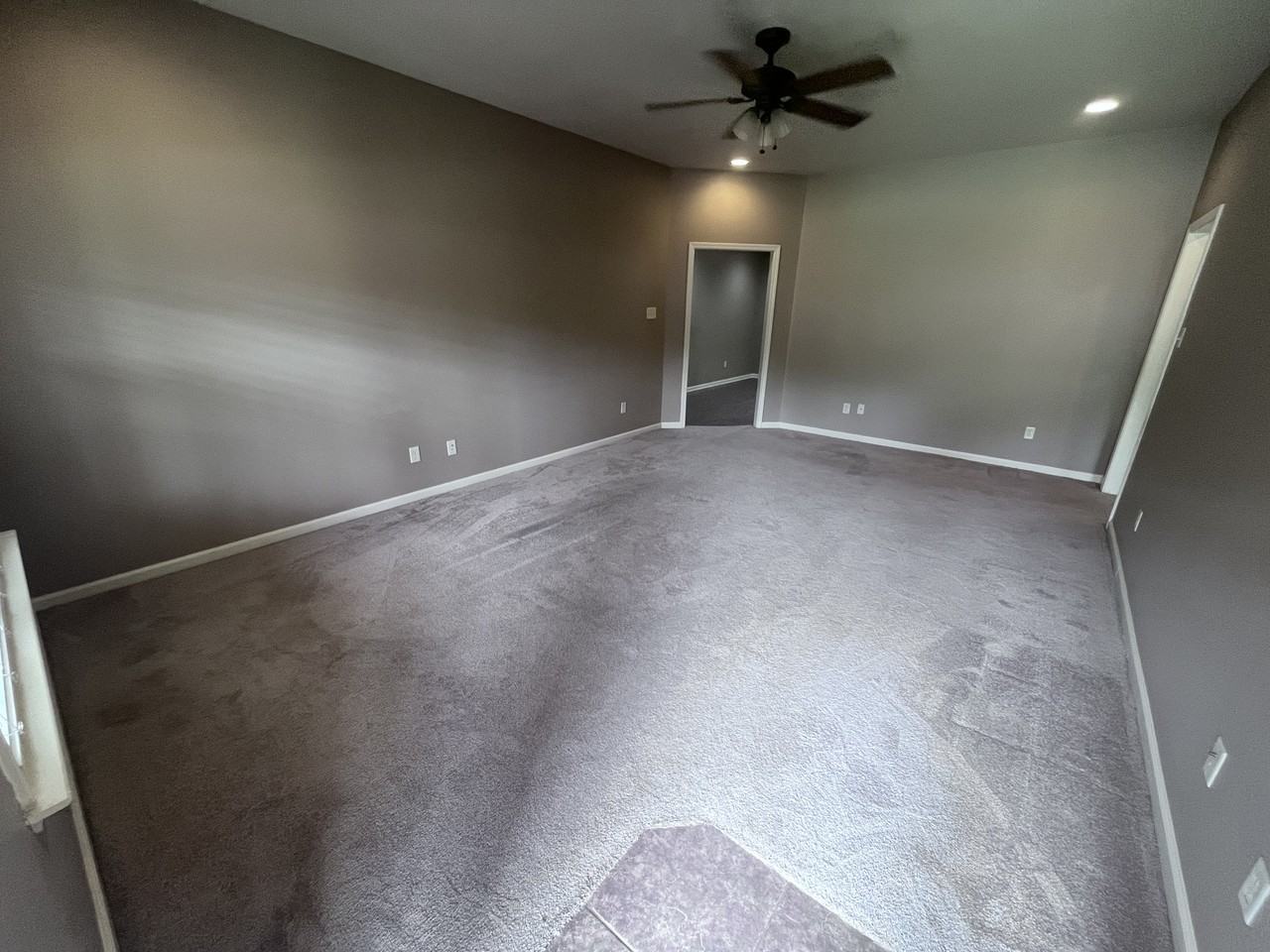 27 Trinity Dr #1 - Photo 6 of 32