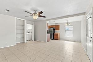 featured image of 103 101/103 Lockhart St.