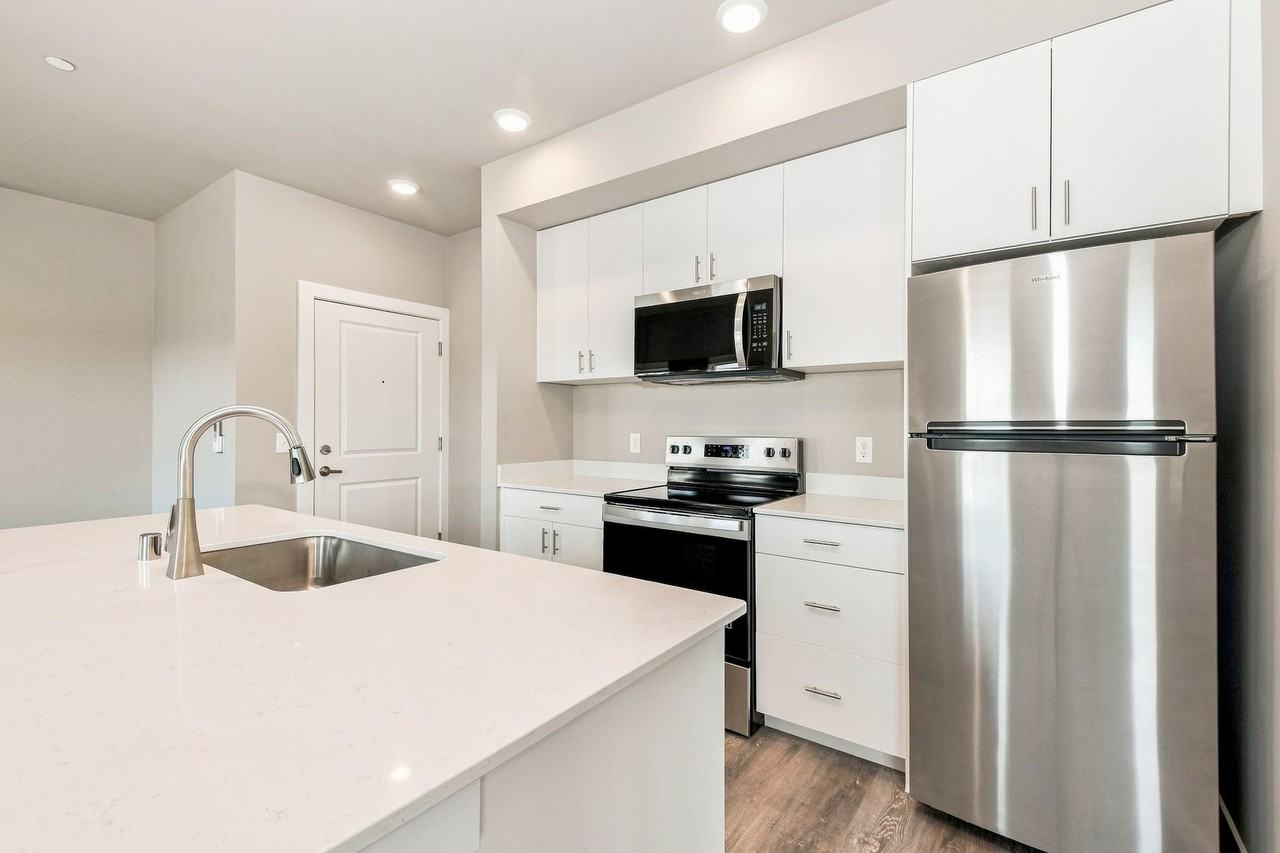 Verona Heights - Photo 4 of 47