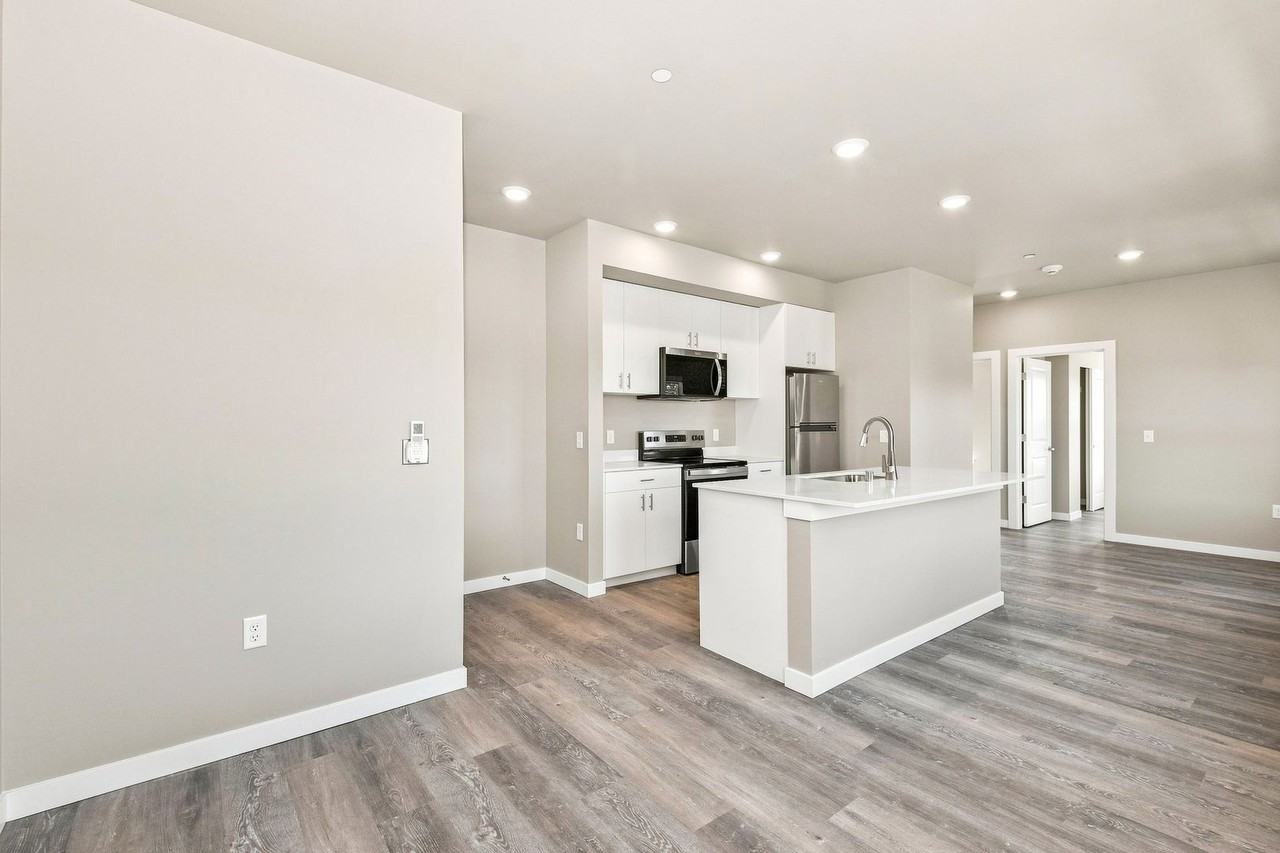 Verona Heights - Photo 6 of 47