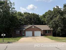 featured image of 1331 Valley Creek Ln #1331