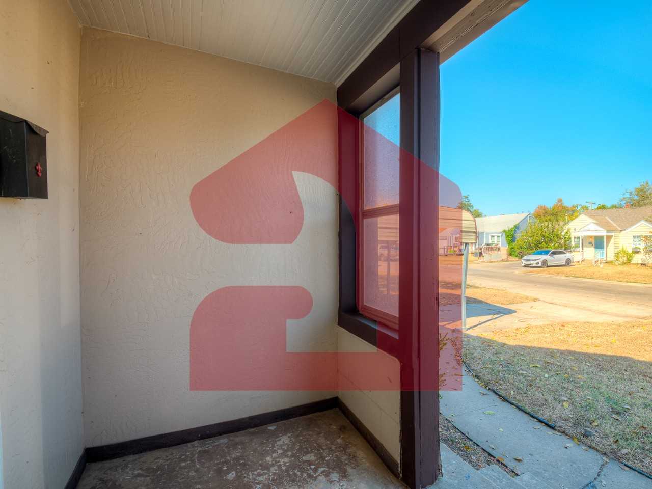 3132 Nw 28th St #1 - Photo 5 of 44