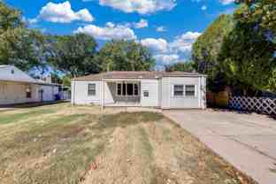 2907 S Fern St - Photo 1 of 1