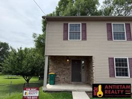 featured image of 614 W King St