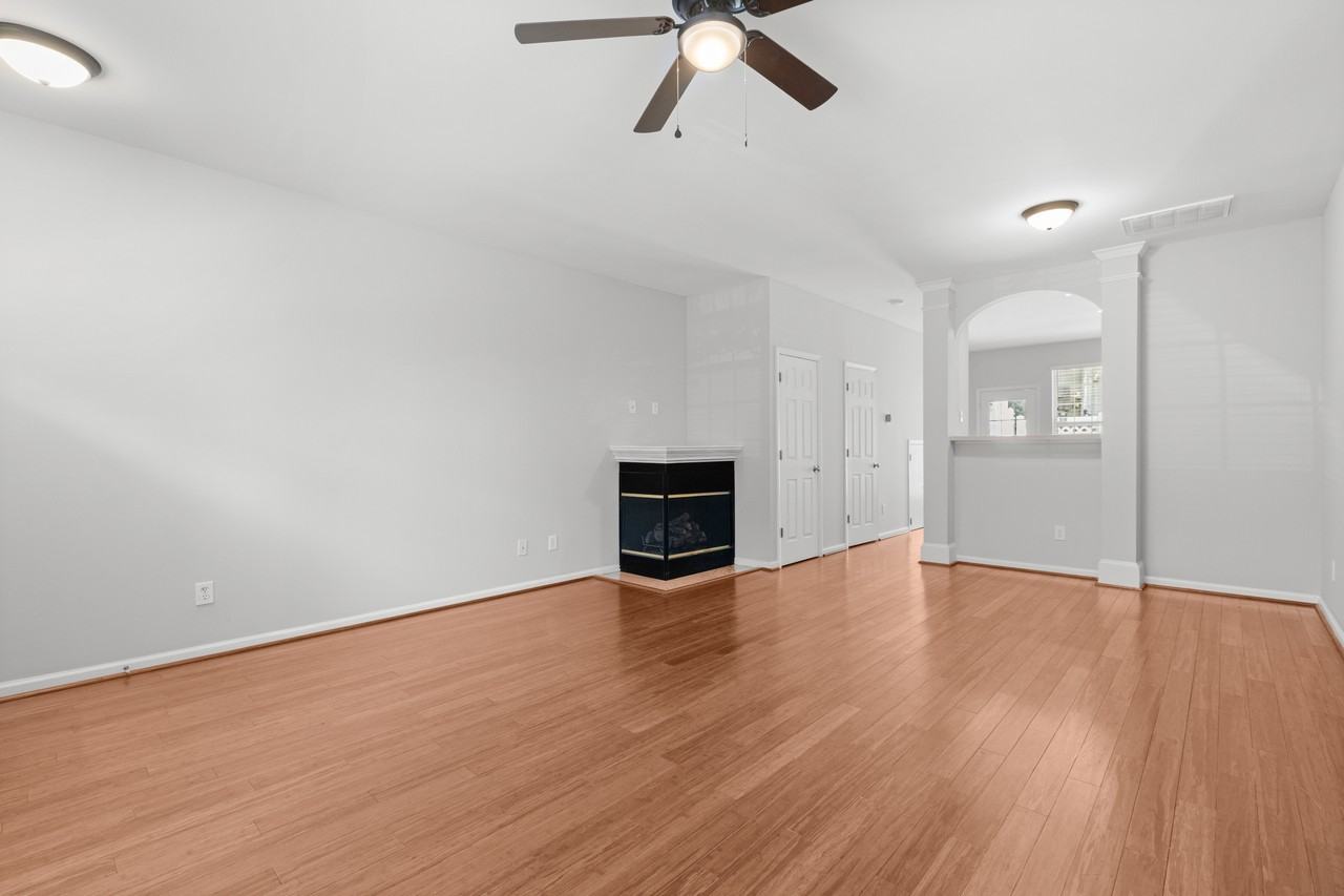 5712 Clearbay Ln #1 - Photo 4 of 18