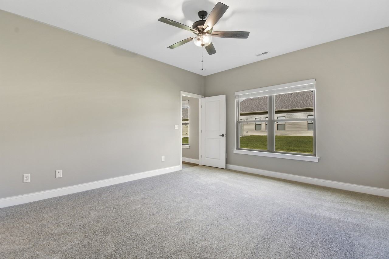 1610 Delane Dr #1610B - Photo 7 of 15