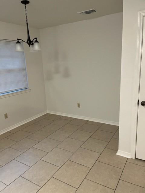 1246 Park Dr #1 - Photo 5 of 9