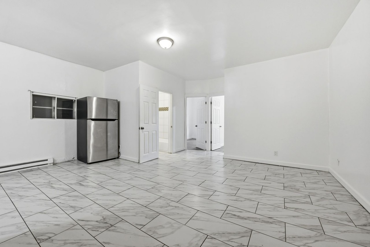 140 N. 7th Street - Photo 5 of 28