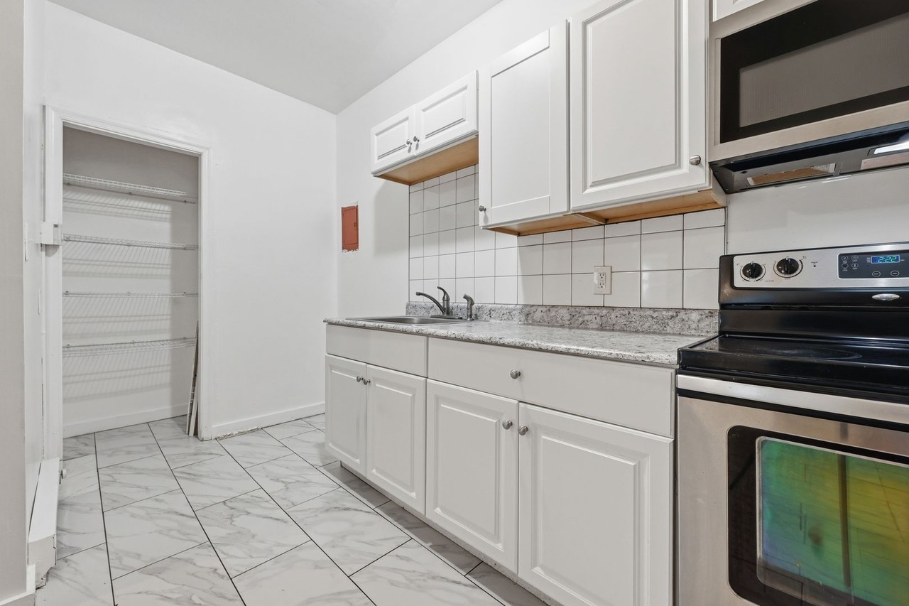 140 N. 7th Street - Photo 7 of 28