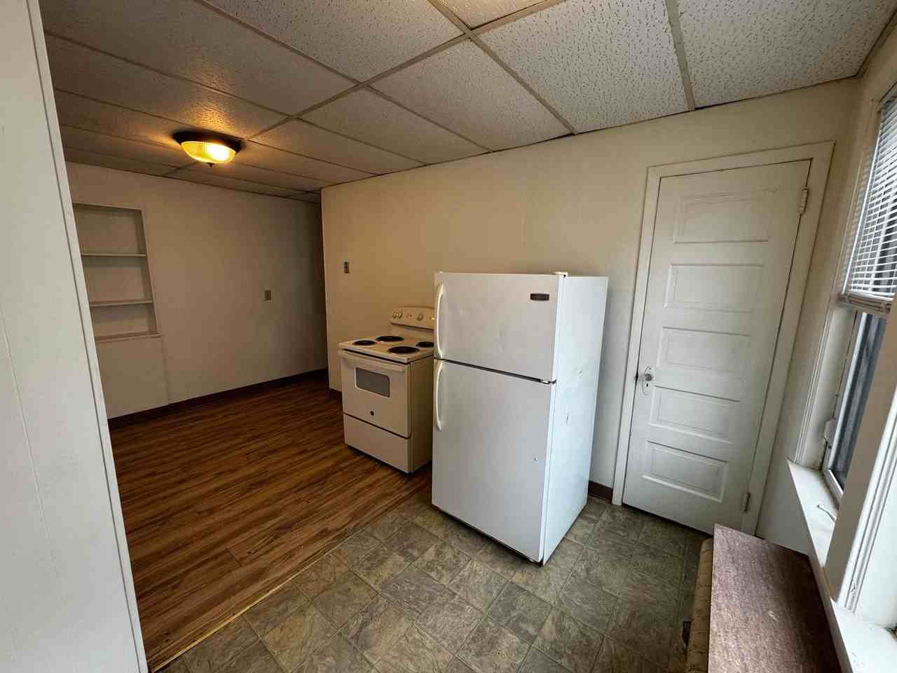 113-115 N 22nd Ave W - Photo 6 of 19