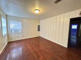 featured image of 816 W 14th Ave #816