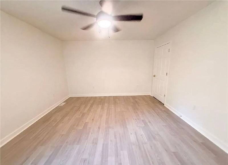 114 Roosevelt Street - Photo 4 of 12