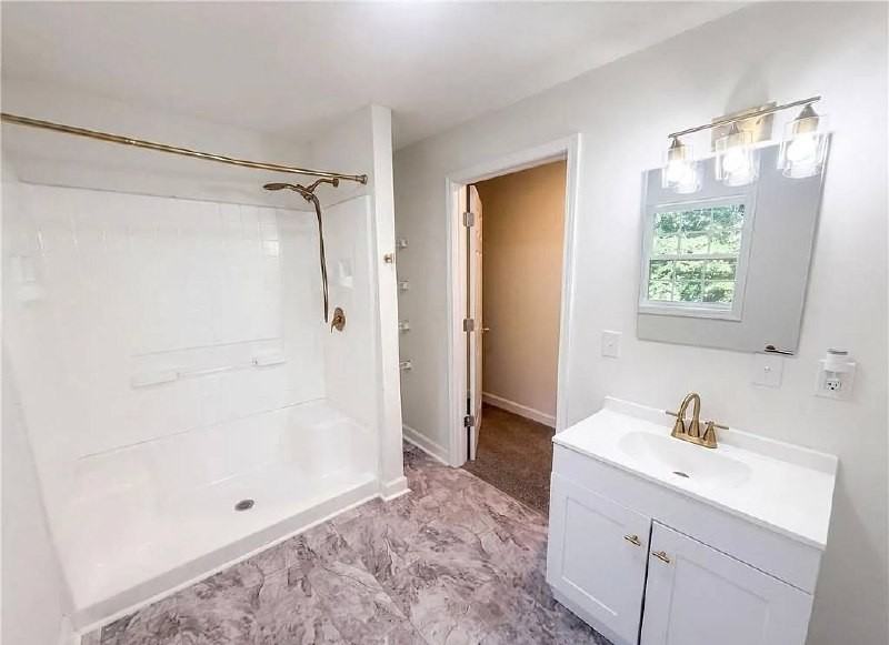 114 Roosevelt Street - Photo 3 of 12