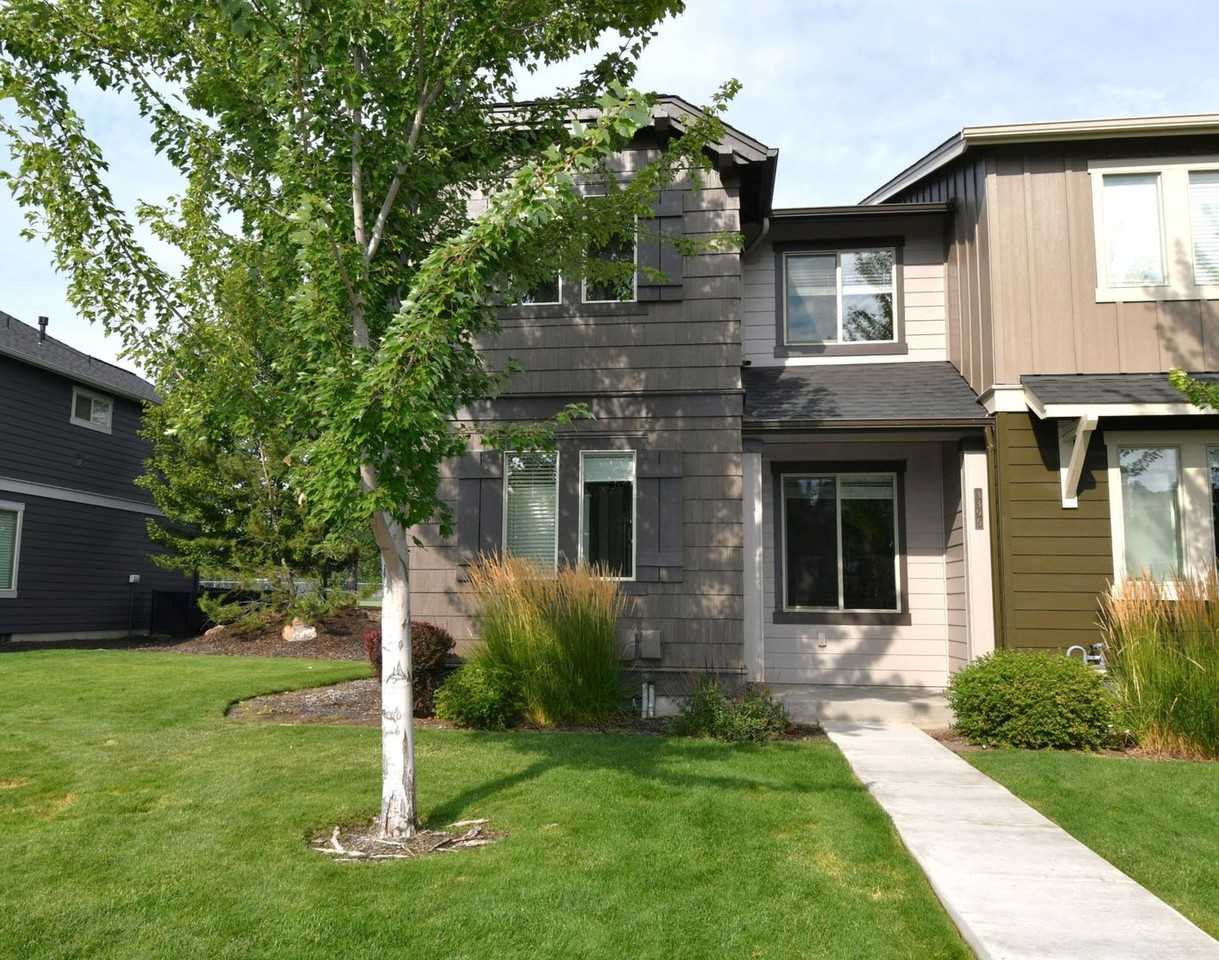 3395 Sw 28th St - Photo 2 of 29