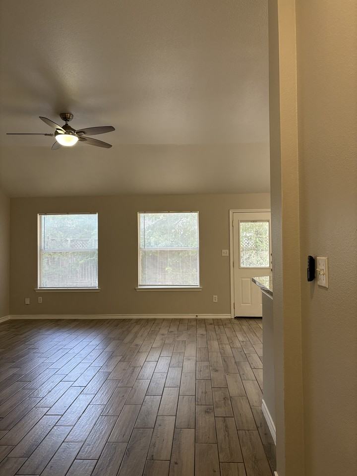 2405 Wisteria Way #1 - Photo 4 of 28