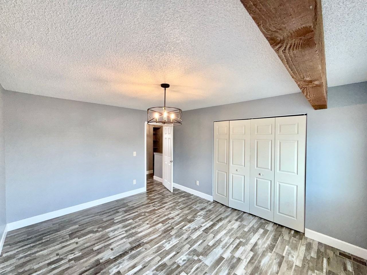 7618 Lexington Manor Dr - Photo 7 of 12
