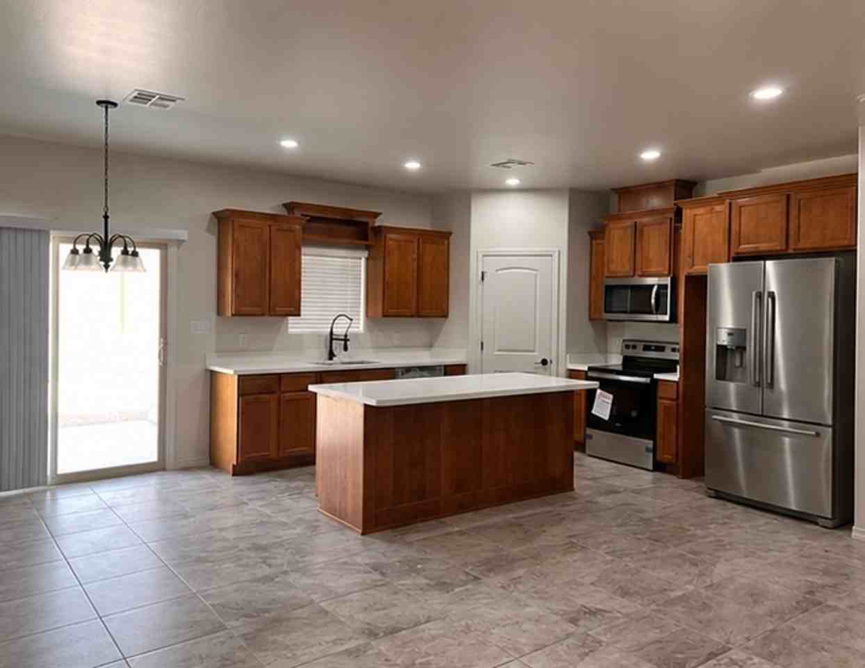 13235 S Renee Ave - Photo 4 of 17