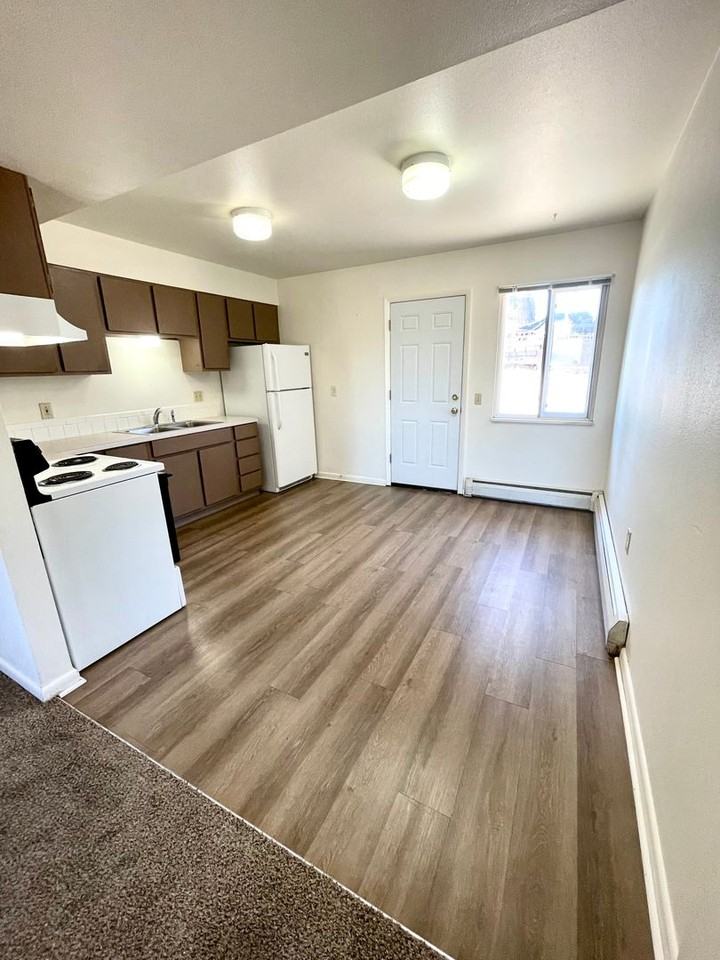 3605 Idaho St - Photo 4 of 26